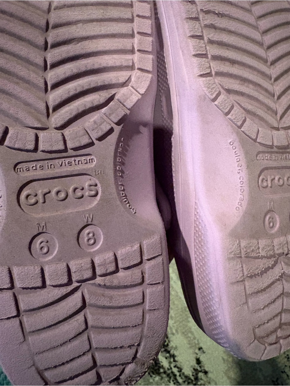 Crocs size 8 - Picture 5 of 6